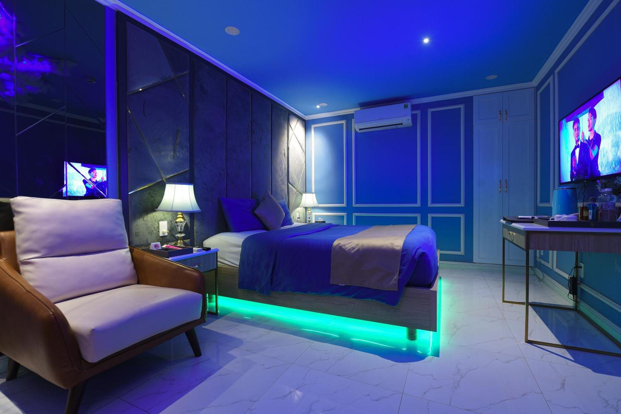 Khách sạn tình yêu Chiic House 1 - Khach San Tinh Yeu *