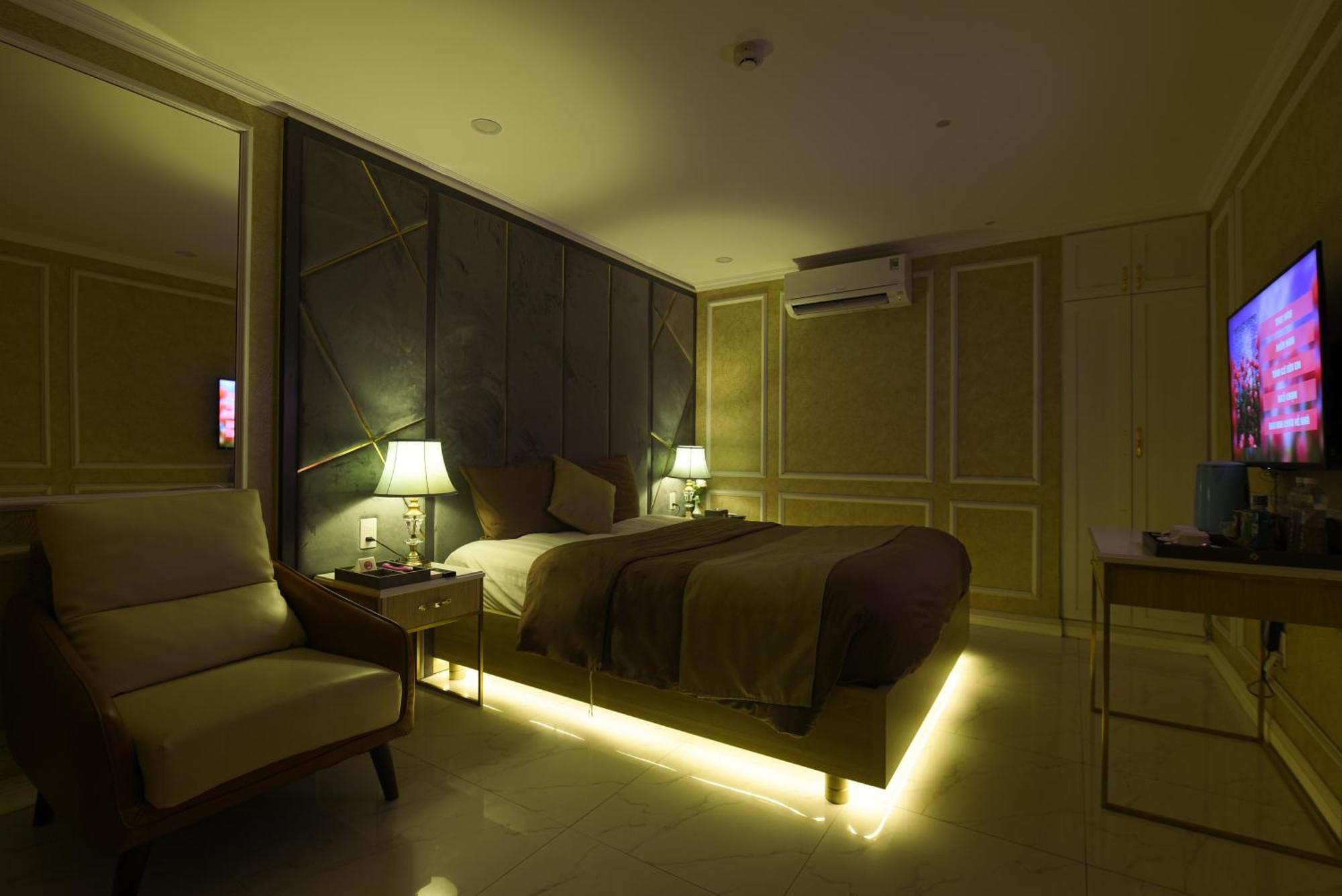 Chiic House 1 - Khach San Tinh Yeu Khách sạn tình yêu Đà Nẵng