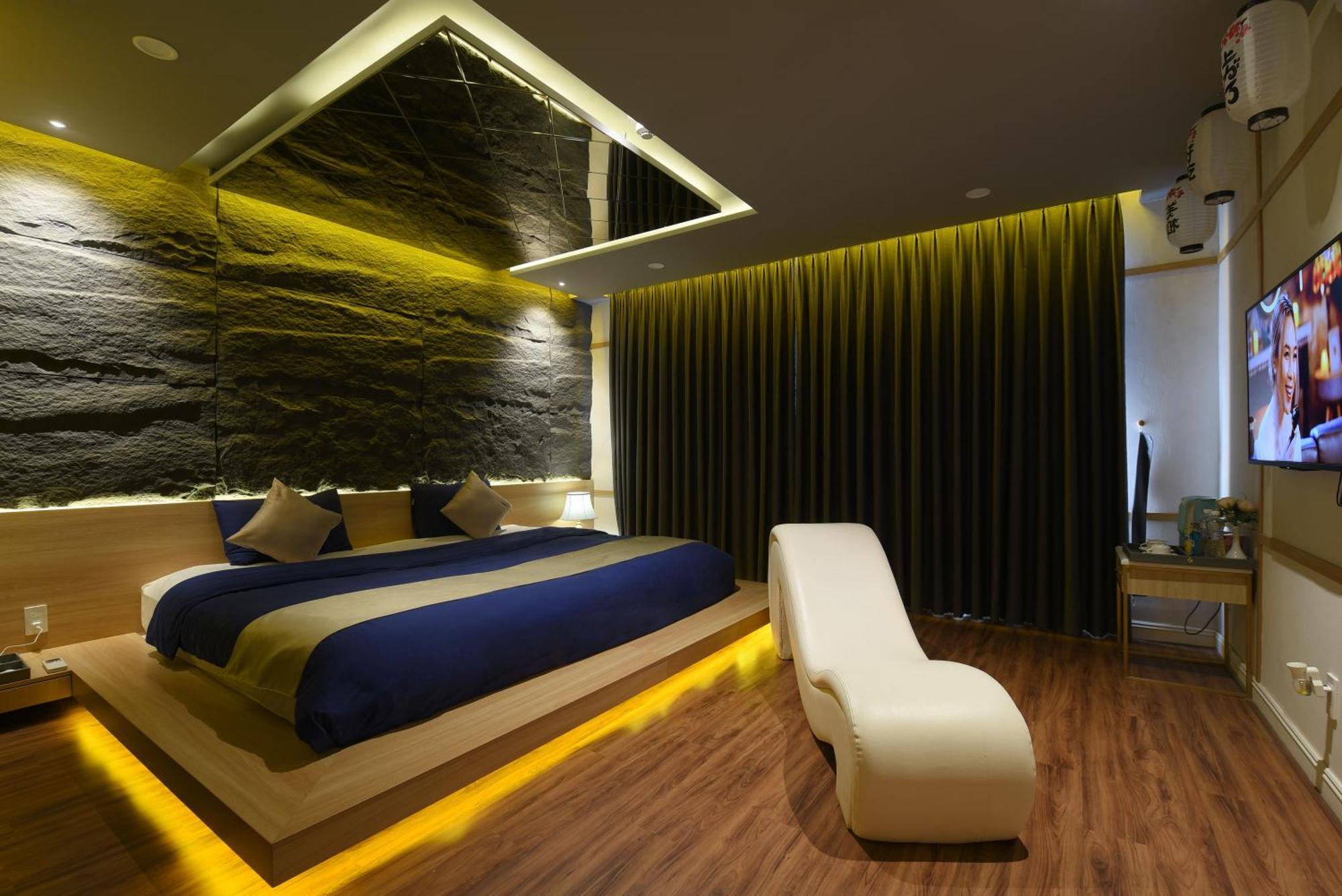 Chiic House 1 - Khach San Tinh Yeu Khách sạn tình yêu